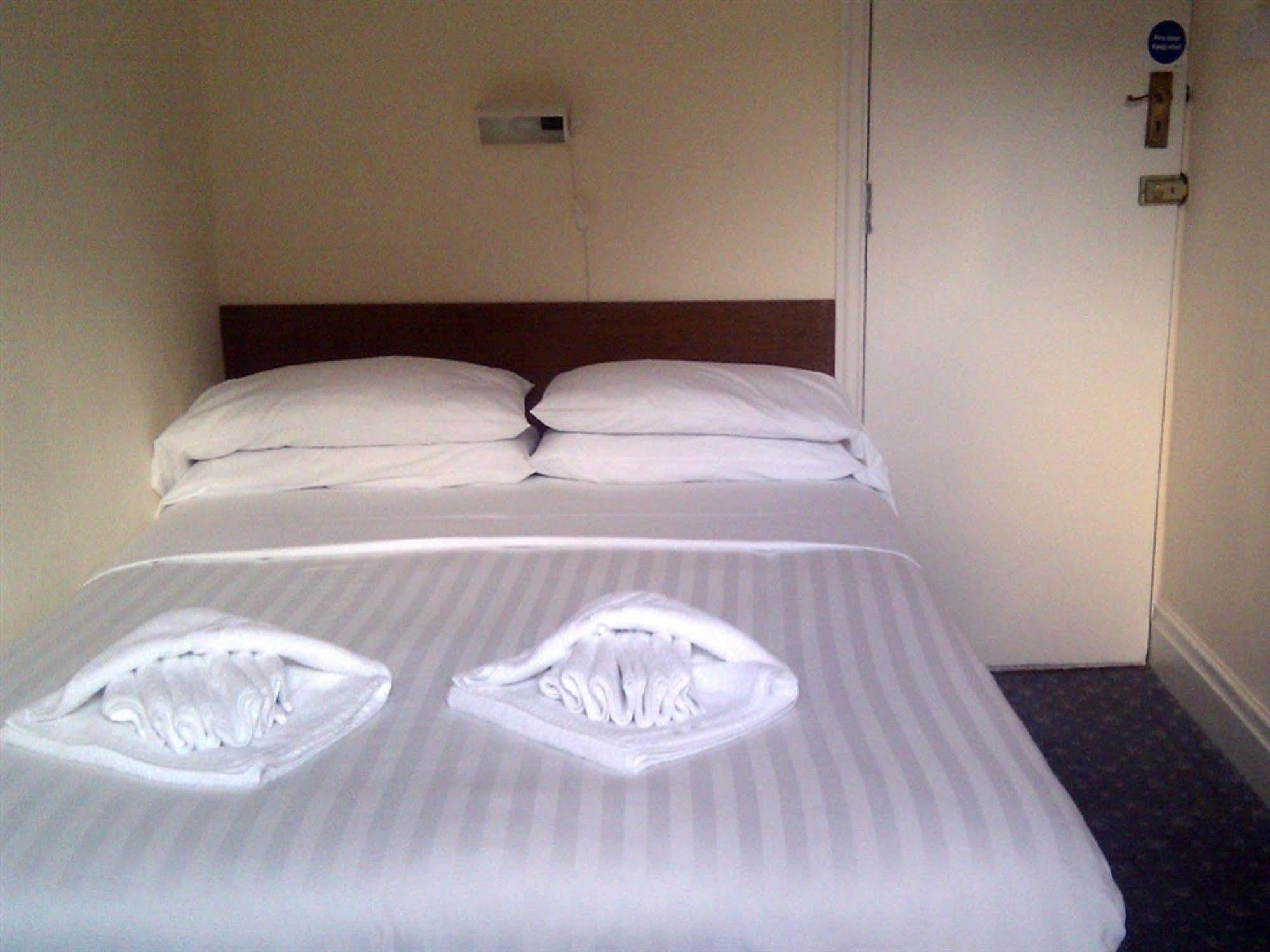 בלקפול The Highfield Private Hotel מראה חיצוני תמונה