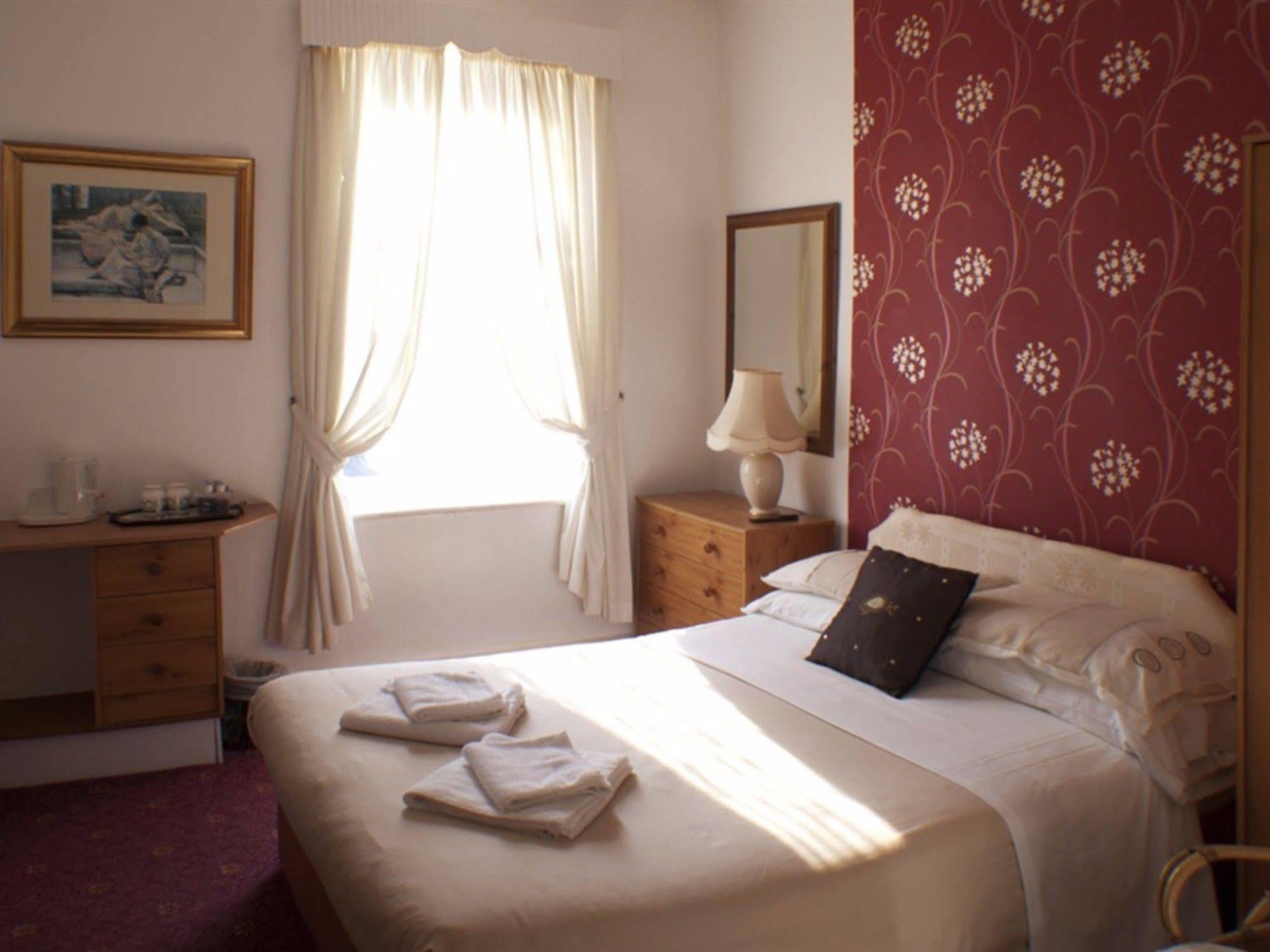 בלקפול The Highfield Private Hotel מראה חיצוני תמונה
