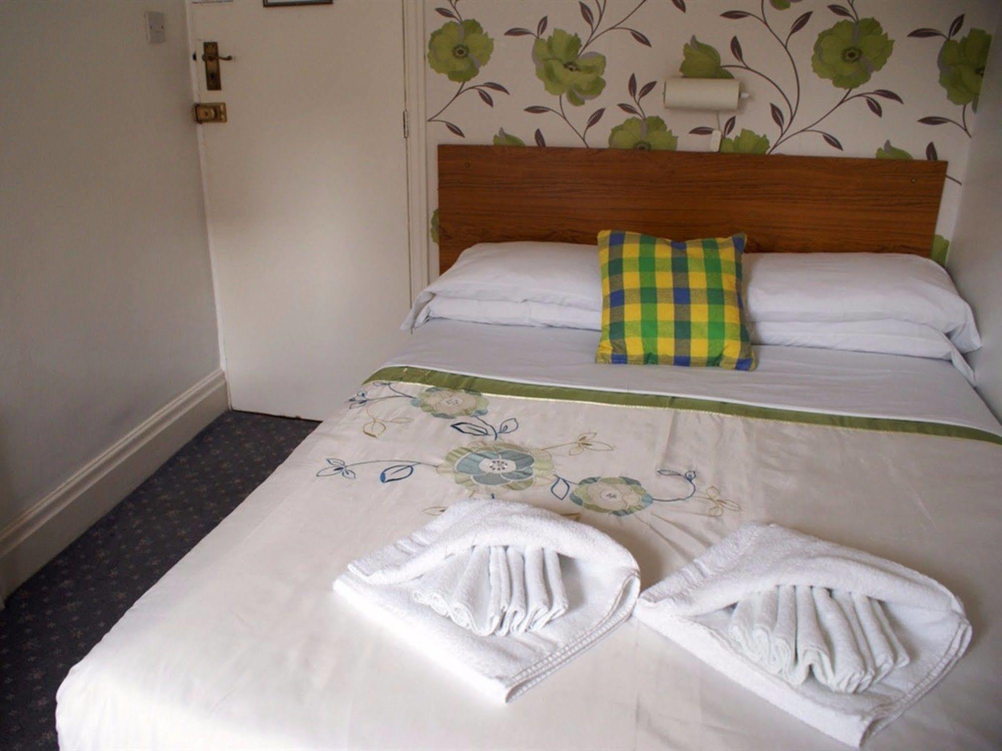 בלקפול The Highfield Private Hotel מראה חיצוני תמונה