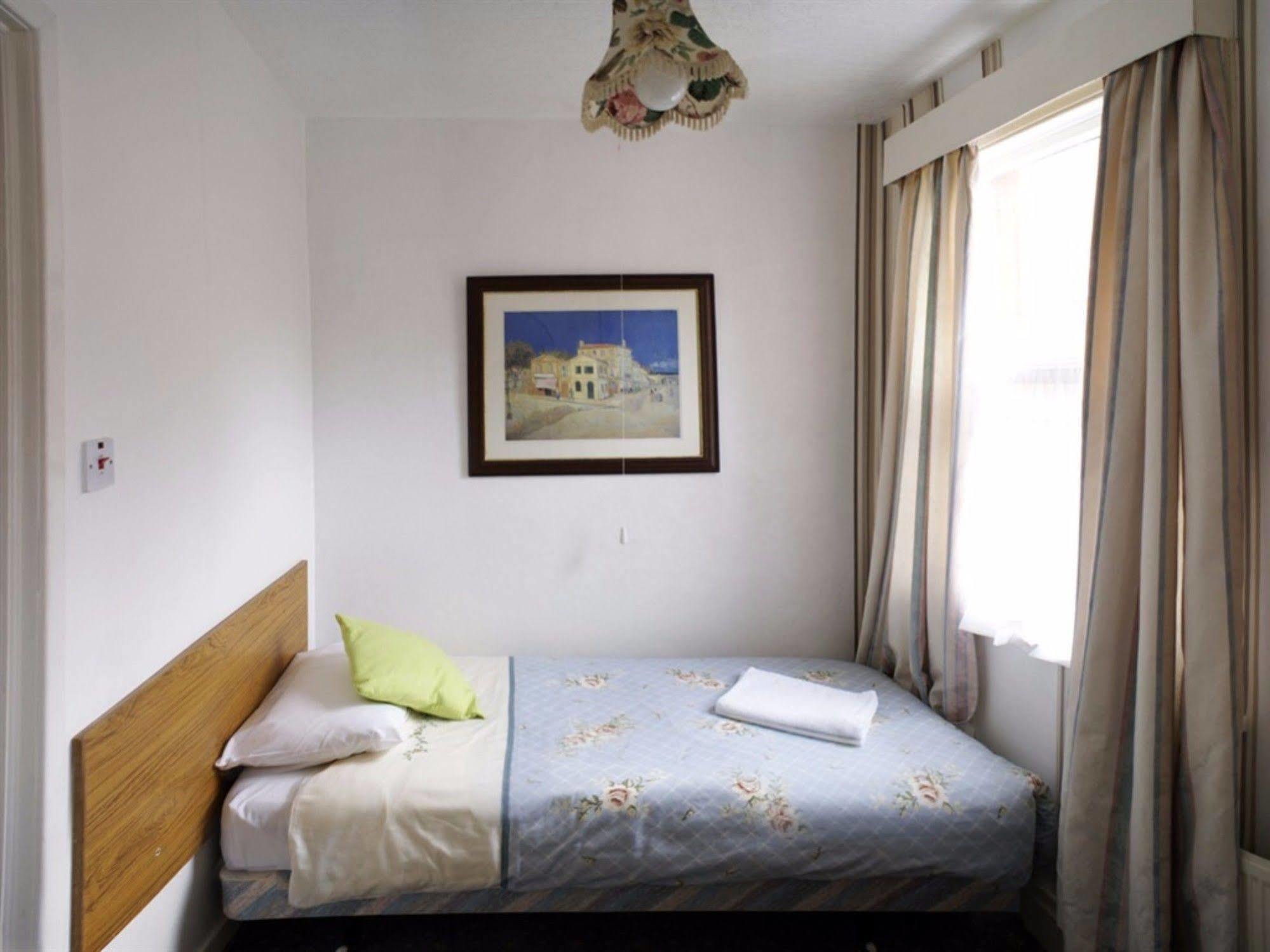 בלקפול The Highfield Private Hotel מראה חיצוני תמונה