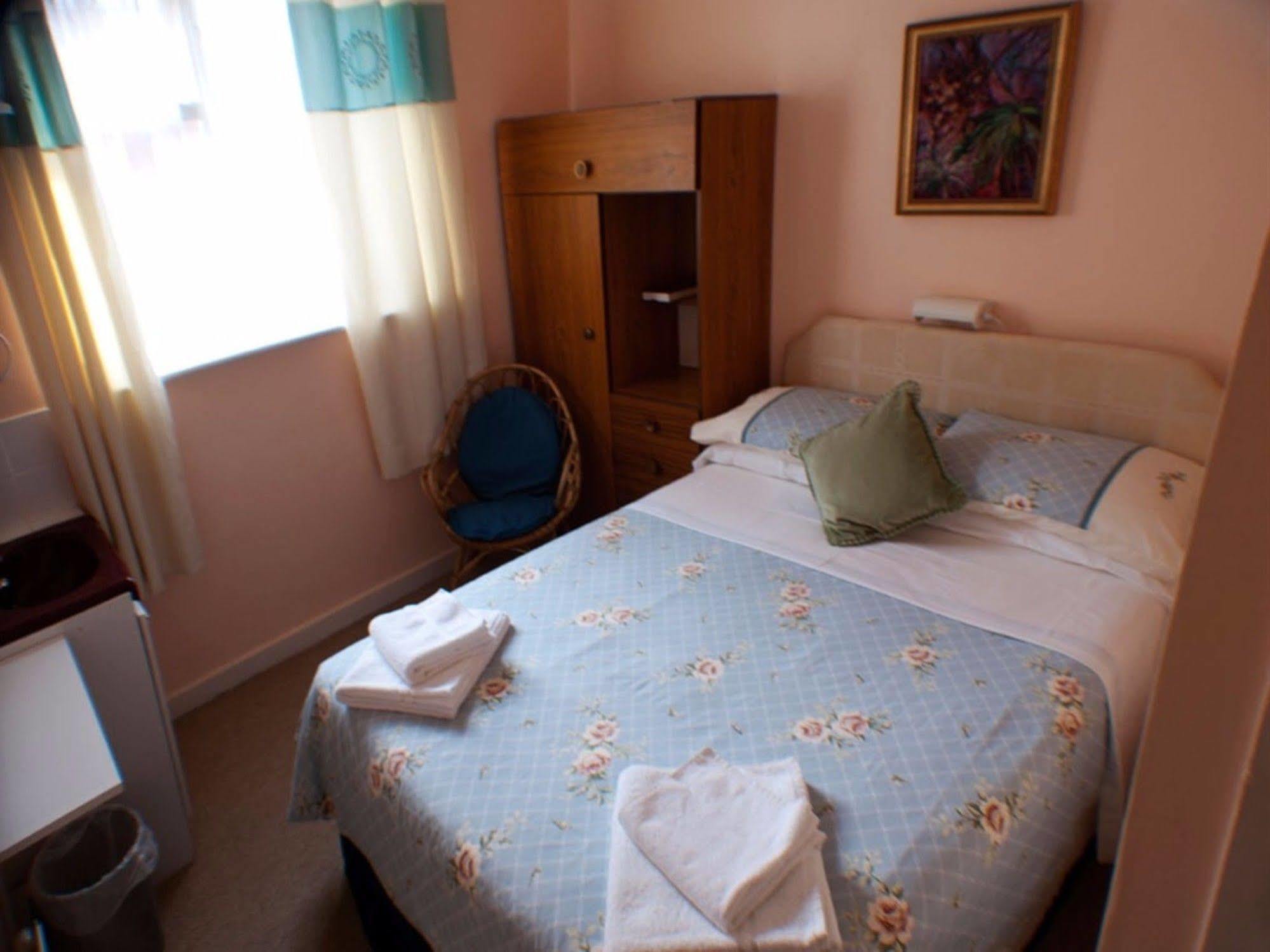 בלקפול The Highfield Private Hotel מראה חיצוני תמונה