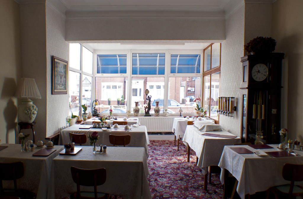 בלקפול The Highfield Private Hotel מראה חיצוני תמונה